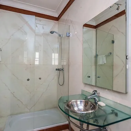Shortstayflat - Prazeres Lizbona